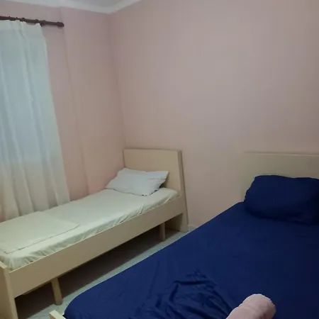 Al Mare 3 Apartment